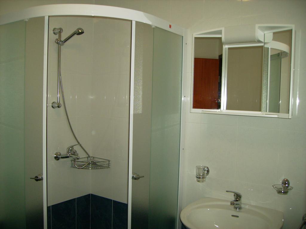 Apartments Kalac Лабин Экстерьер фото