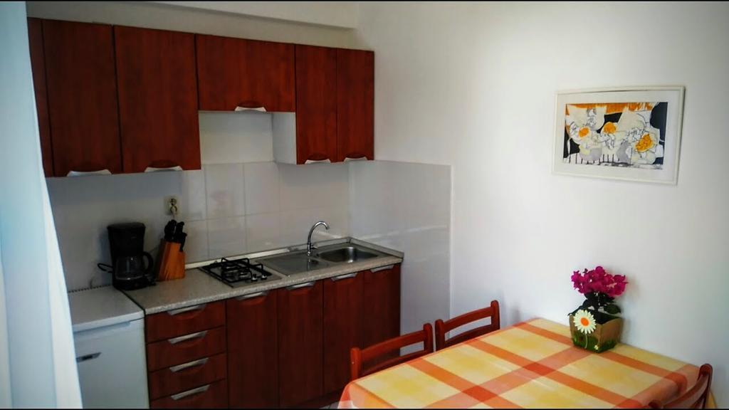 Apartments Kalac Лабин Экстерьер фото